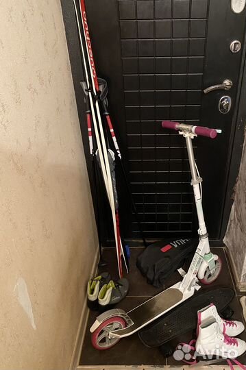 Продам самокат, скейт, коньки, лыжи