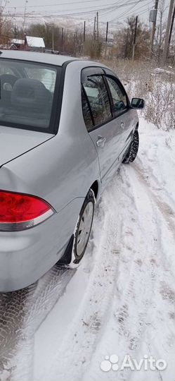 Mitsubishi Lancer 1.6 МТ, 2006, 270 000 км