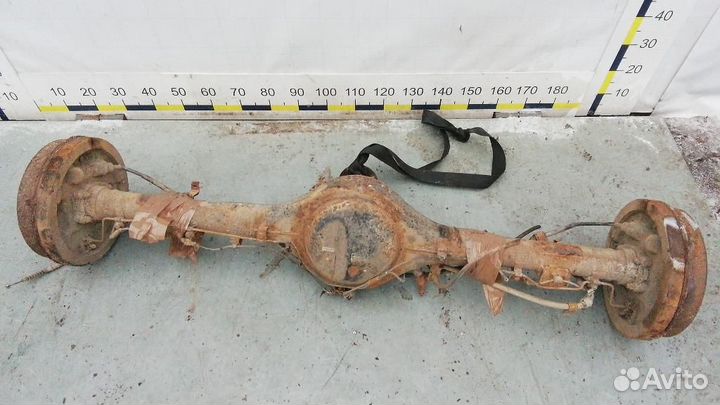 Мост задний Mitsubishi L200