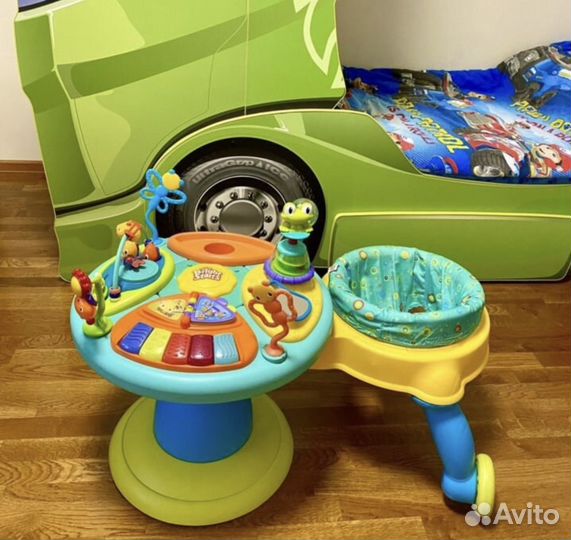 Bright starts, развивающий центр с ходунками