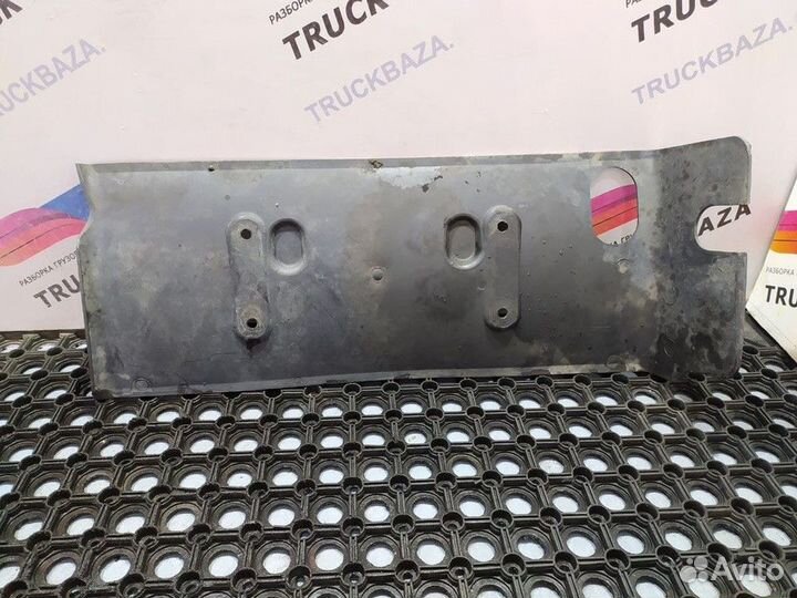 1516783 Пыльник радиатора