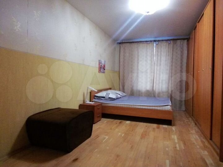 3-к. квартира, 82 м², 1/4 эт.