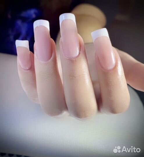 Мастер маникюра и педикюра