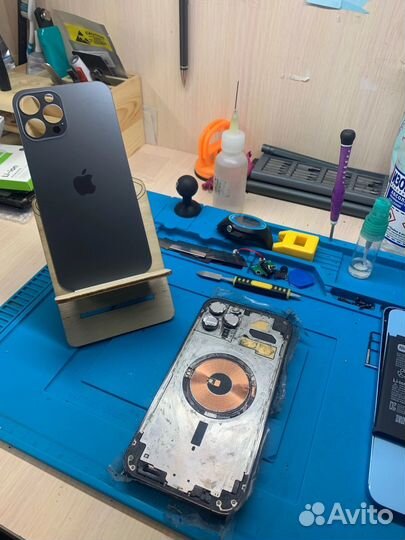 Ремонт айфона, iPhone, Акукумулятора, батарей