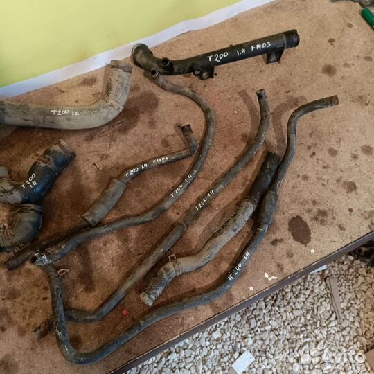 Патрубок системы охлаждения Chevrolet Aveo Т250