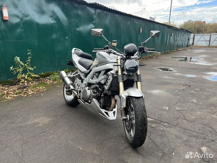 Suzuki SV1000