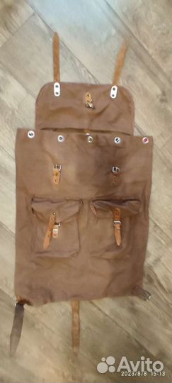 Брезентовый туристический рюкзак