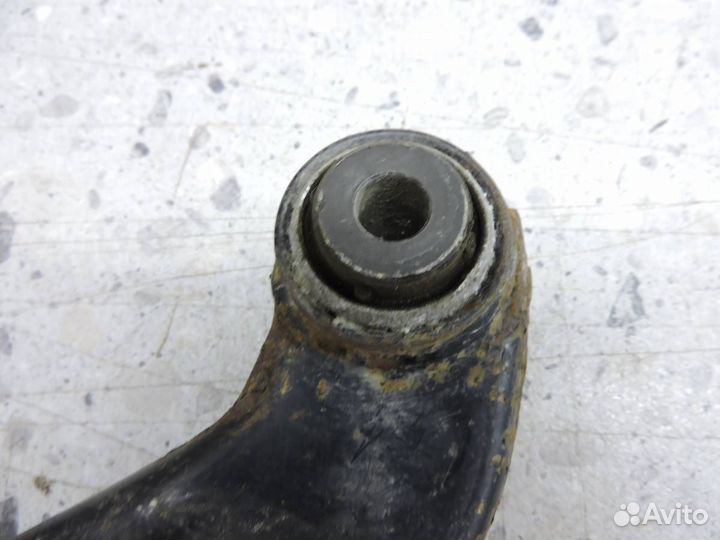 Рычаг задний верхний правый Audi A4 B7 2005-2007