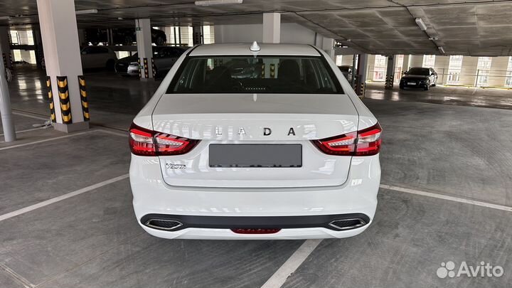 LADA Vesta 1.6 МТ, 2023, 3 км