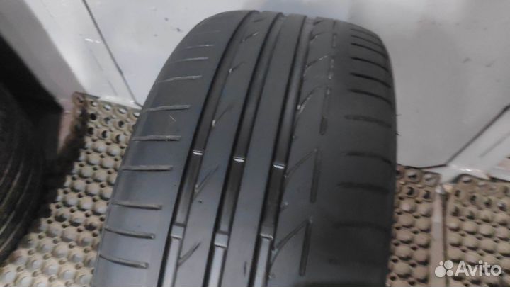 Bridgestone Potenza S001 225/40 R19 89Y