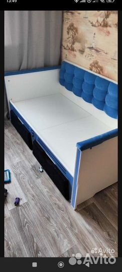 Кровать с каретной стяжкой