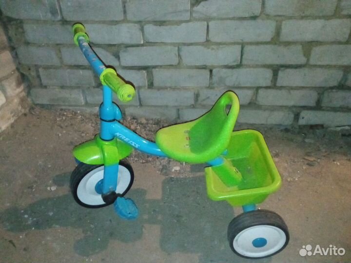 Детский трехколесный велосипед