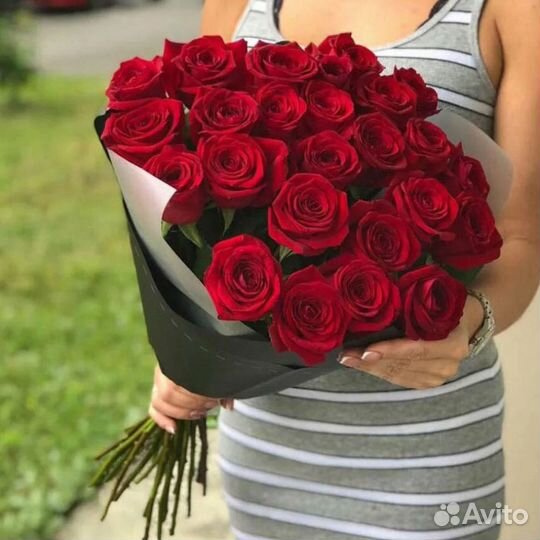 Букет роз в Новосибирске с доставкой