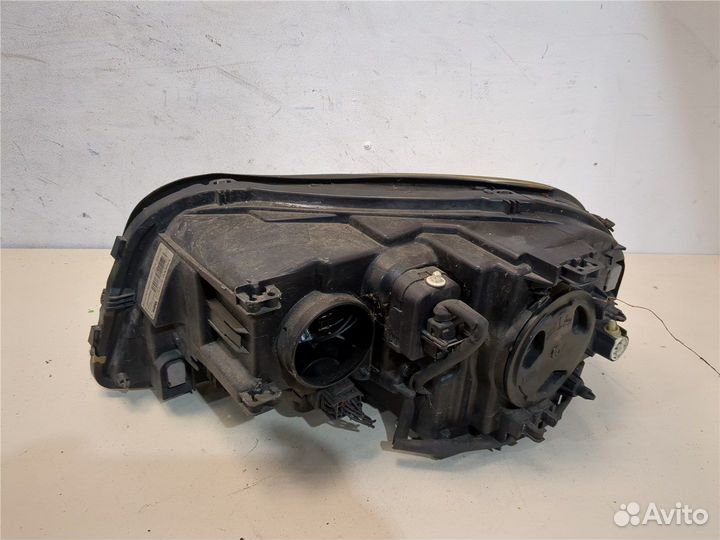 Фара (передняя) Volvo XC90, 2005