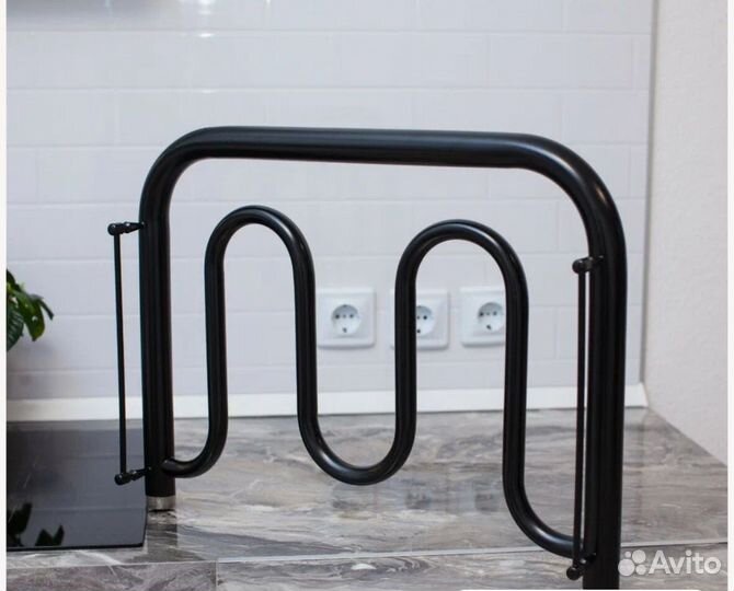 Полотенцесушитель водяной черный