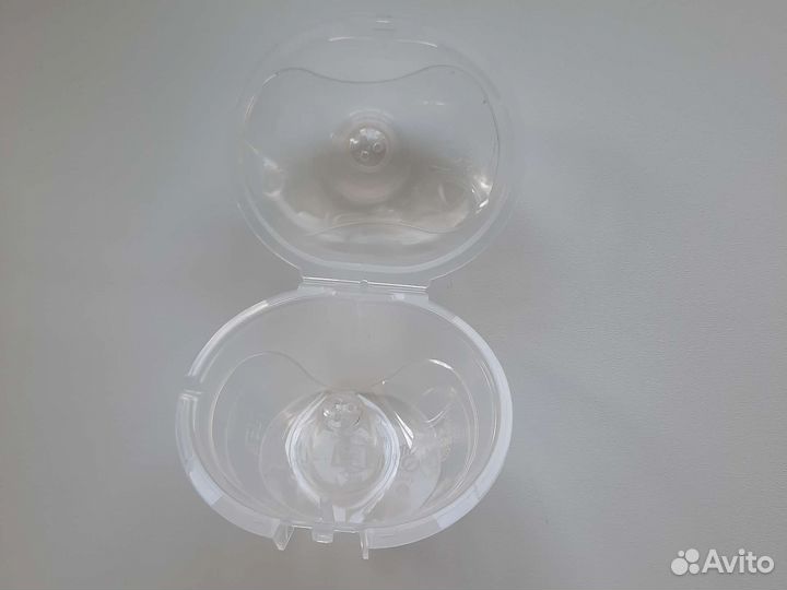 Накладки на грудь avent