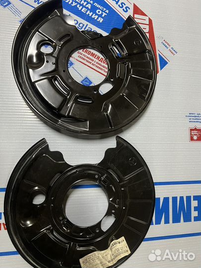 Защитный кожух тормозного диска mercedes w140