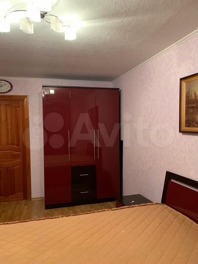 3-к. квартира, 90 м², 3/9 эт.