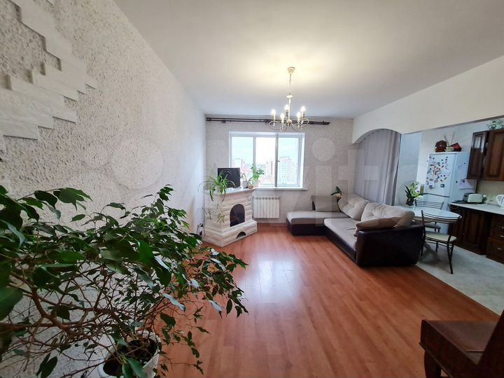 2-к. квартира, 82 м², 8/12 эт.