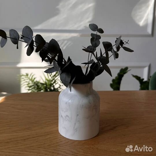 Ваза интерьерная