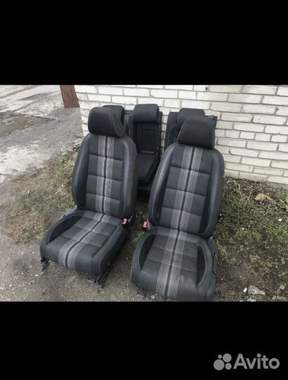 Салон, сидения golf VI