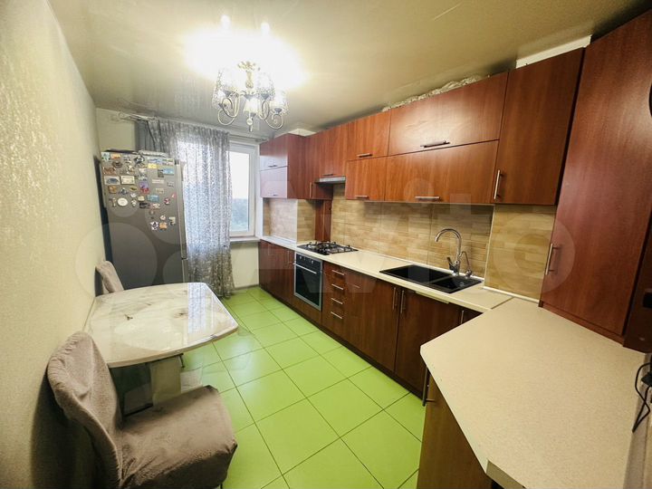 4-к. квартира, 90 м², 7/9 эт.