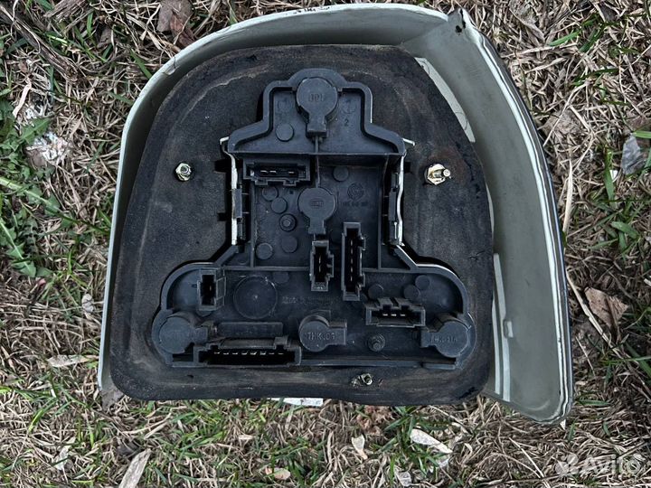 Задние фонари на volkswagen golf 3