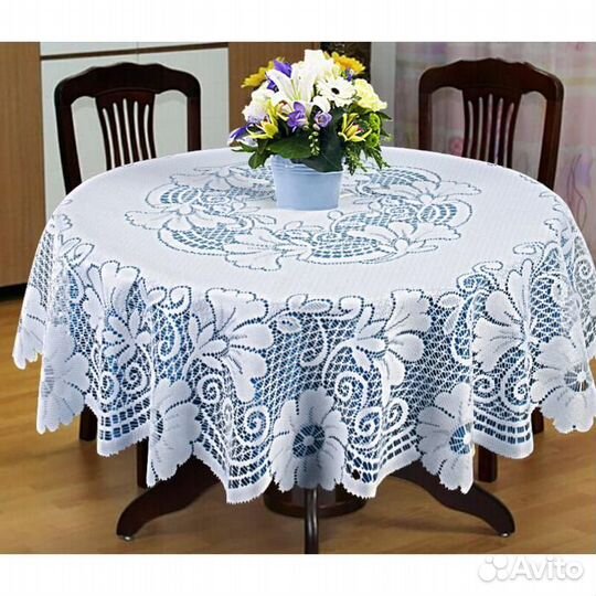 Скатерть, размер D 100, цвет белый