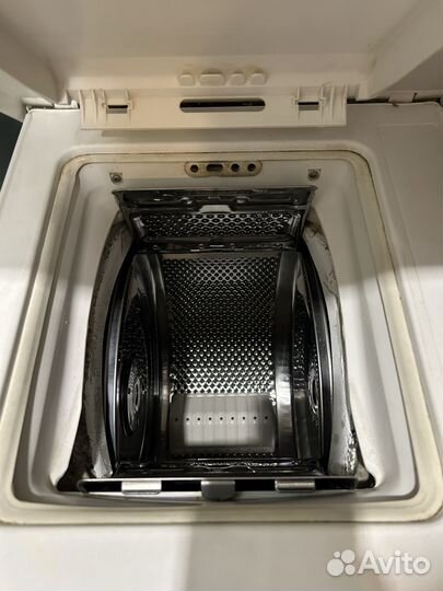 Стиральная машина с вертикальной загрузкой