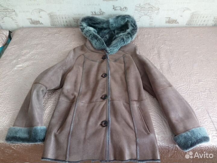 Продаю дубленку