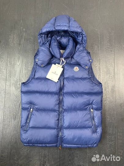 Жилетка Moncler с NFC