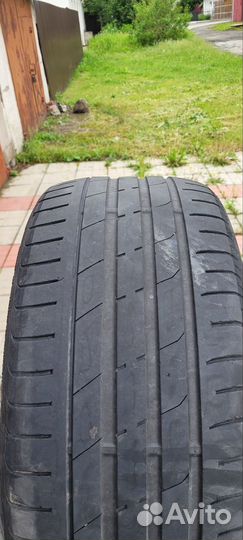 Nexen N'Fera SU1 255/40 R19