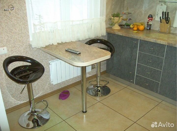 Барная стойка/столешница с ножкой