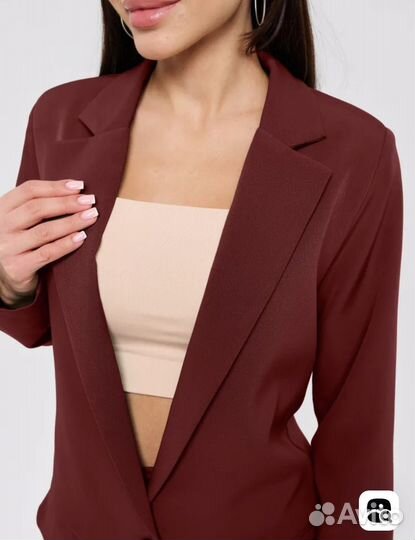 Костюм женский