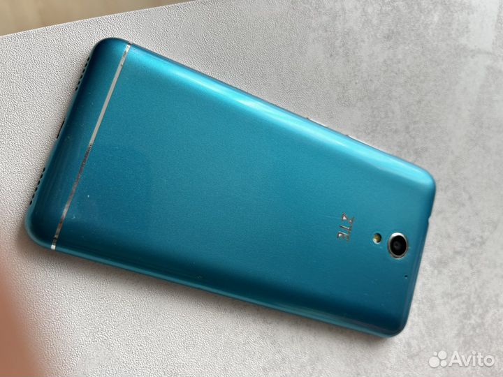 Телефон ZTE Blade