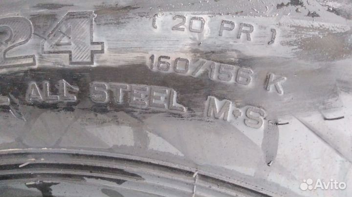 Pirelli Carrier 12.00 R24 160K