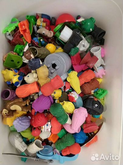 Киндер игрушки