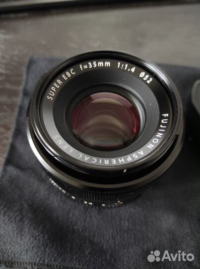 Fujifilm XF 35 mm f/1.4R