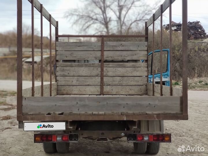 ГАЗ ГАЗель 3302 цельнометаллический, 2003