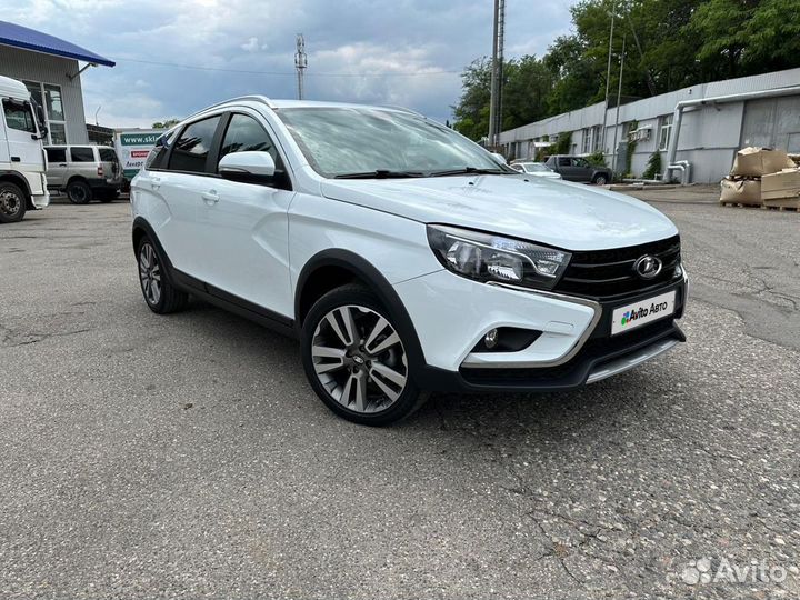 LADA Vesta Cross 1.6 CVT, 2020, 74 000 км