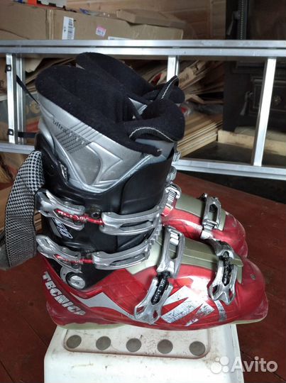 Горнолыжные ботинки