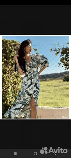 Платье коллаборации H&M x Johanna Ortiz