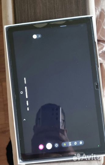 Планшет Samsung tab A7 +чехол книжка самсунг