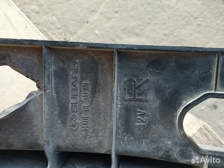 Задний правый фонарь Subaru Forester