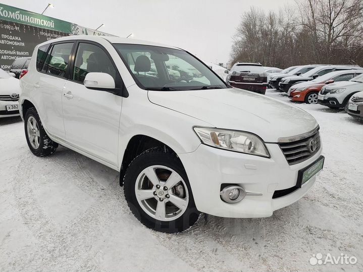 Toyota RAV4 2.0 CVT, 2011, 185 000 км