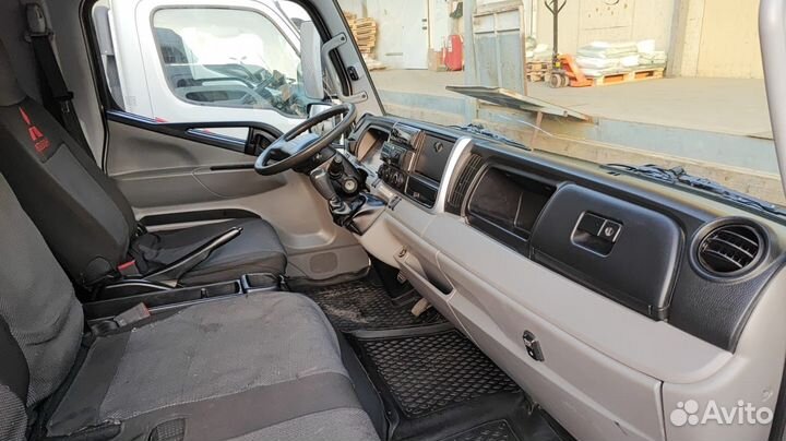 Mitsubishi Fuso Canter, 2021