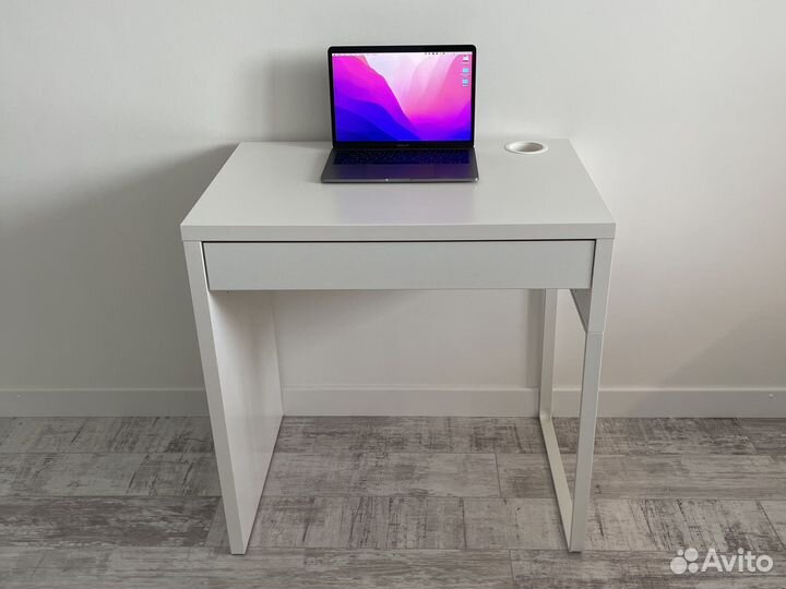 Письменный стол IKEA micke микке белый