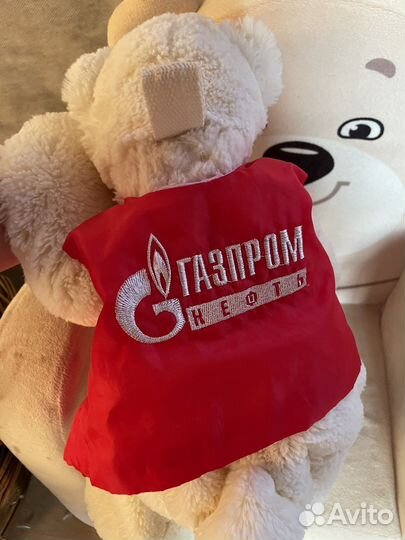 Большие плюшевые медведи. Мягкие игрушки