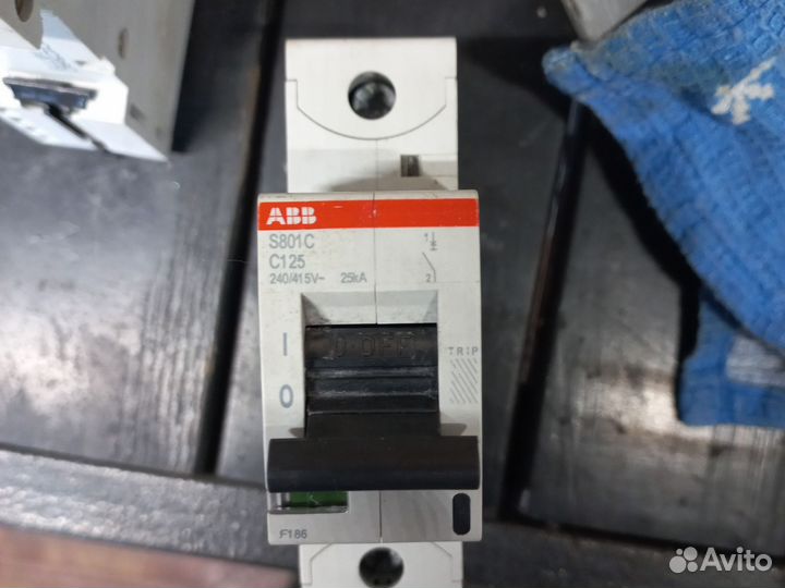Автоматический выключатель abb