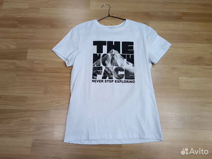 Футболка The North Face white
